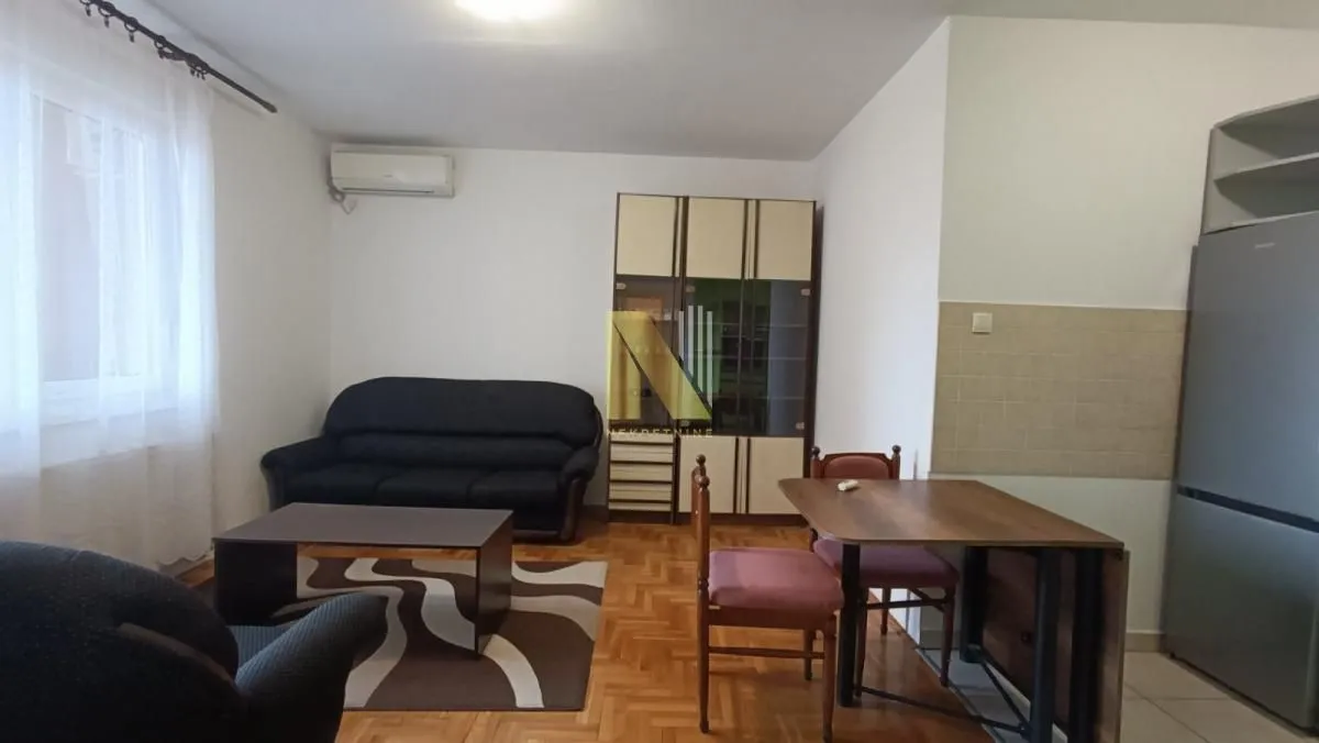Izdavanje, dvosoban stan, 49m², Nova Detelinara, Novi Sad Sve Podlokacije