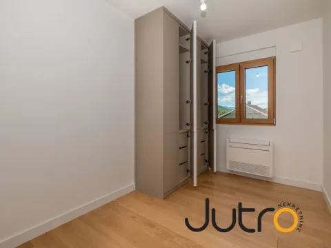 Sale, three bedroom apartment, 90m², Tološka šuma, Podgorica - image 2