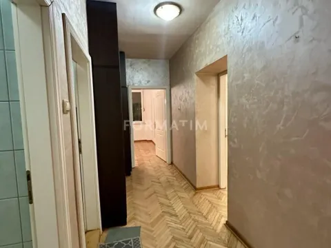 Rent, four bedroom apartment, 104m², Vračar Sve Podlokacije, Beograd - image 12