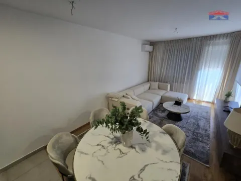 Izdavanje, dvosoban stan, 56m², Podbara, Novi Sad Sve Podlokacije - image 9