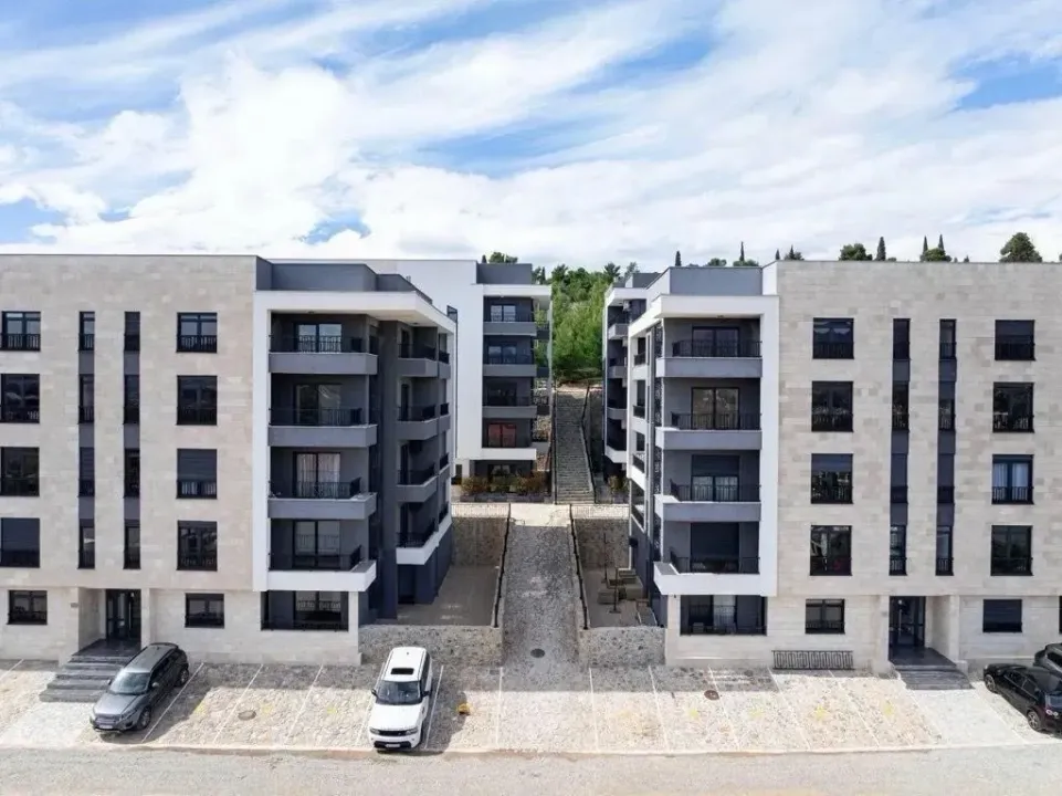Sale, three bedroom apartment, 122m², Gorica C, Podgorica