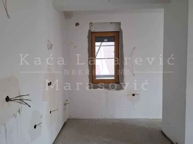 Prodaja, trosoban stan, 68m², Kluz, Zvezdara Sve Podlokacije