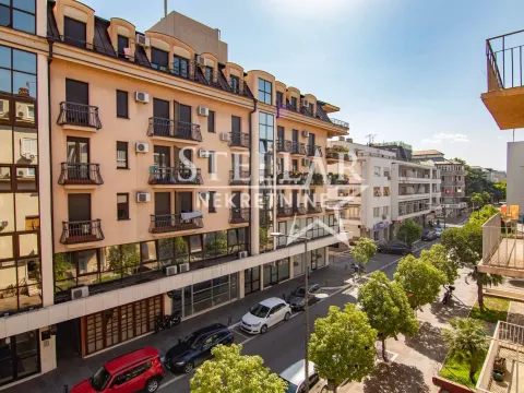 Izdavanje, dvosoban stan, 65m², Centar, Podgorica - image 8
