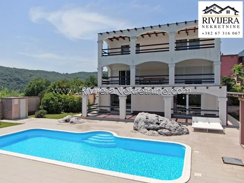 Prodaja, kuća, 348m², Zelenika, Herceg Novi