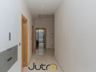 Izdavanje, trosoban stan, 120m², Podgorica, Crna Gora - image 8