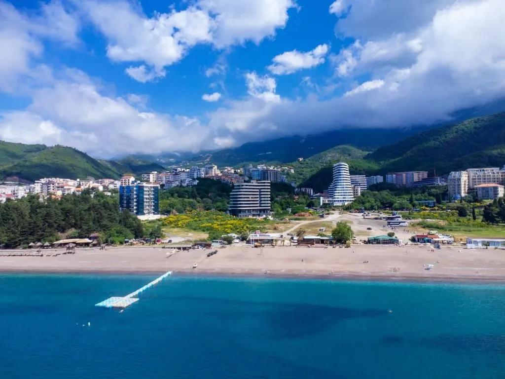 Sale, one bedroom apartment, 51m², Bečići, Budva