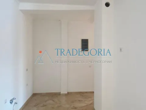 Prodaja, trosoban stan, 227m², Dobra Voda, Bar - image 32