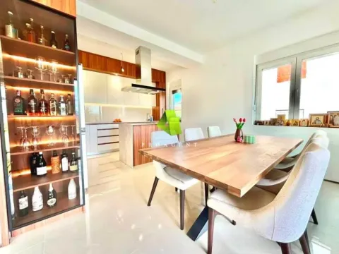 Sale, house, 220m², Crveni Krst, Niš - image 11