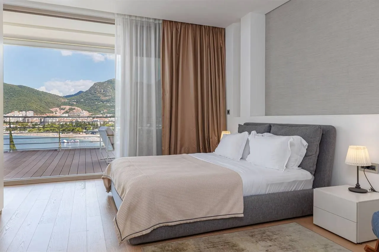 Sale, three bedroom apartment, 509m², Dukley Gardens, Budva