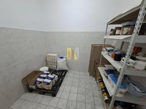 Prodaja, kuća, 192m², Novi Bečej, Zrenjanin - image 28