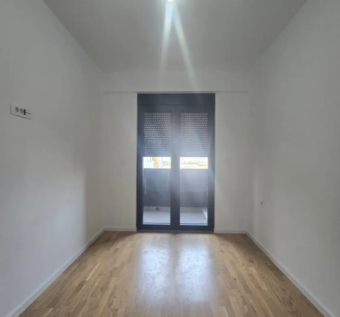 Prodaja, jednosoban stan, 43m², Stari Aerodrom, Podgorica