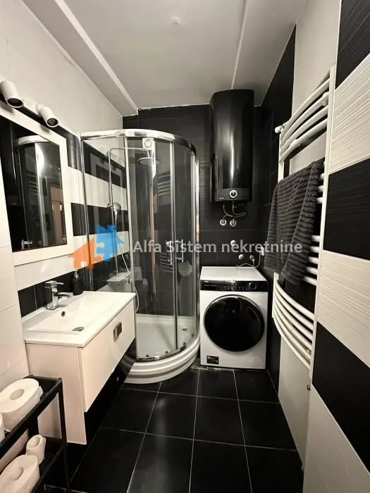 Rent, two bedroom apartment, 63m², Sarajevska, Beograd