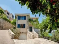 Sale, house, 235m², Kostanjica, Kotor