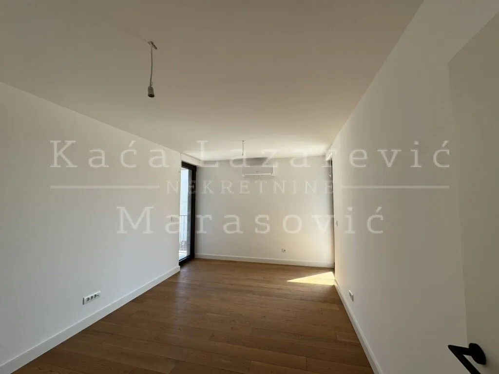 Prodaja, stan, 174m², Lekino Brdo, Voždovac Sve Podlokacije