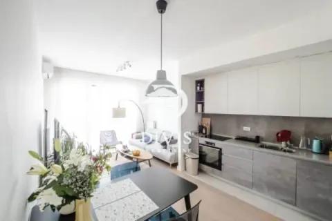 Sale, three bedroom apartment, 68m², Beograd Na Vodi, Beograd - image 4