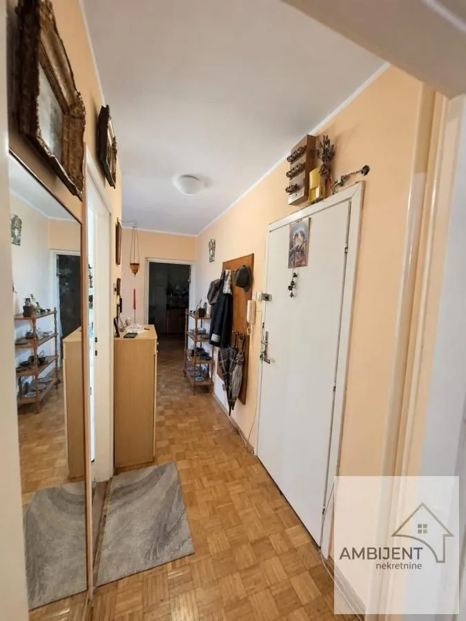 Prodaja, dvosoban stan, 63m², Brace Jerković, Voždovac Sve Podlokacije