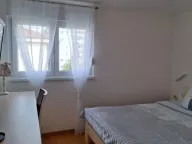 Izdavanje, jednosoban stan, 48m², Blok 9, Podgorica - image 2