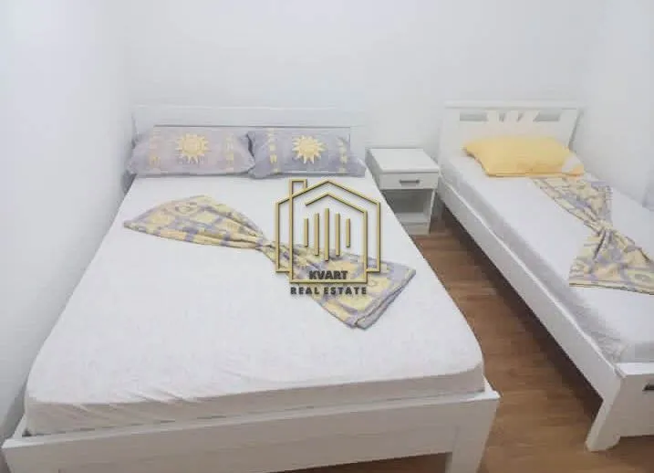Izdavanje, dvosoban stan, 57m², Stari Aerodrom, Podgorica