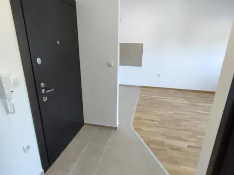 Izdavanje, dvosoban stan, 42m², Telep, Novi Sad Sve Podlokacije - image 8