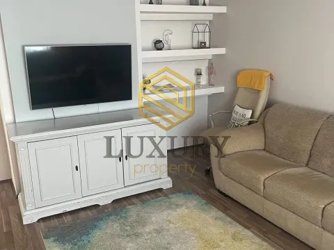 Rent, two bedroom apartment, 75m², Gornja Gorica, Podgorica - image 2