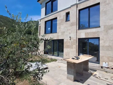 Sale, house, 180m², Centar, Budva - image 9