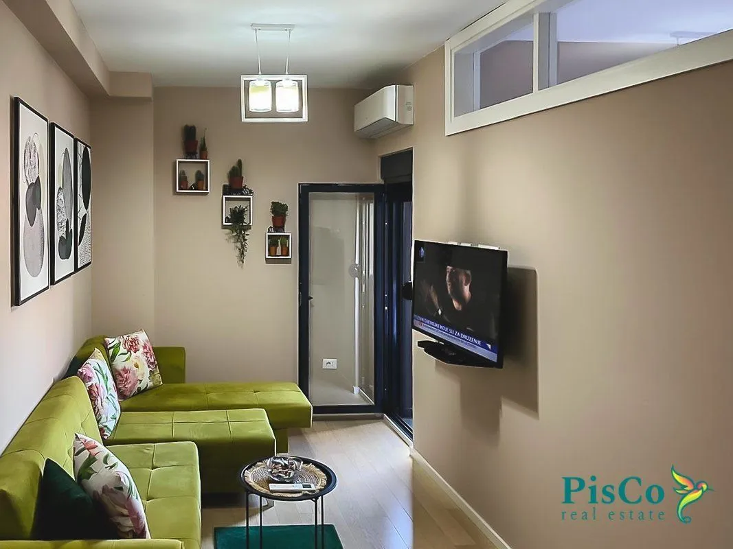 Prodaja, jednosoban stan, 35m², Centar, Podgorica