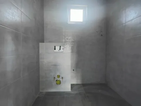 Sale, house, 250m², Karaburško Polje, Podgorica - image 13