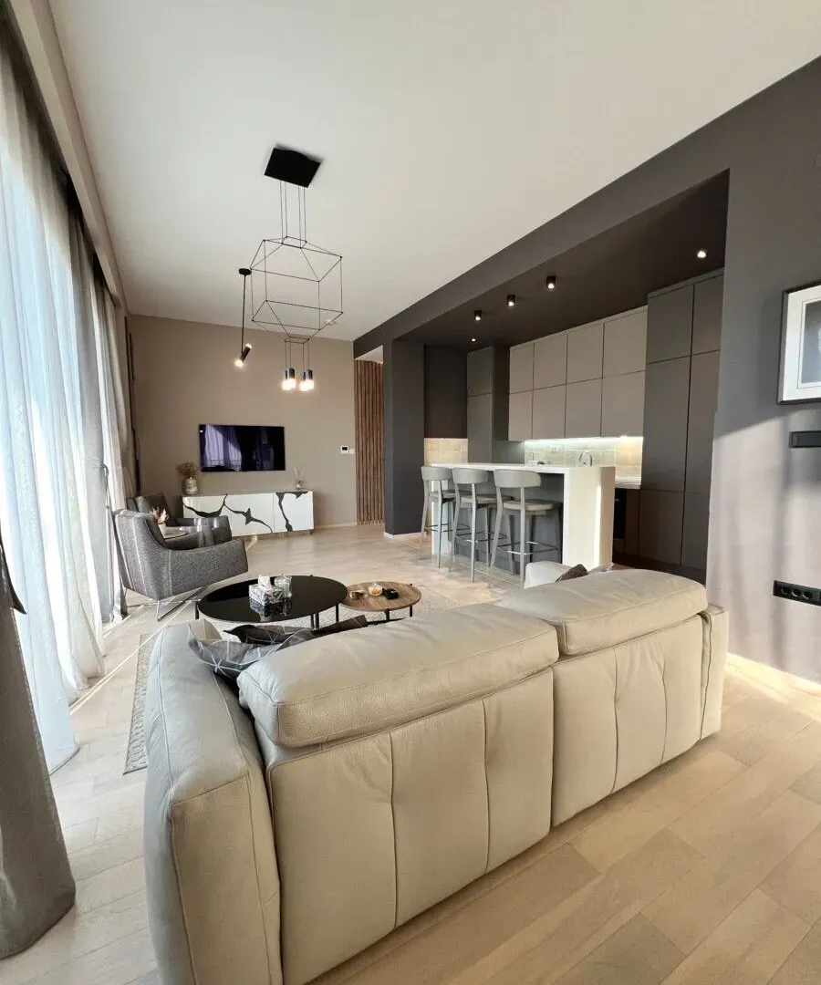 Izdavanje, dvosoban stan, 103m², Podgorica, Crna Gora