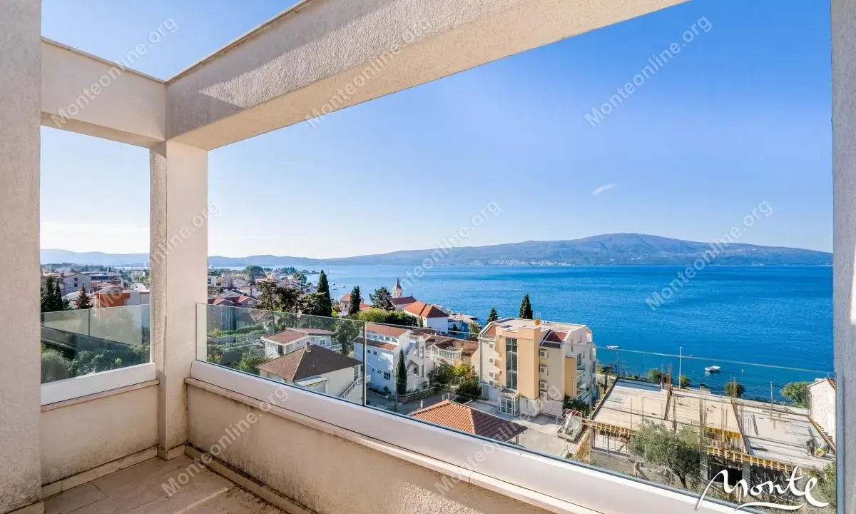 Prodaja, dvosoban stan, 66m², Tivat, Crna Gora
