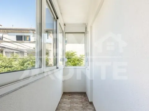 Sale, two bedroom apartment, 52m², Centar, Tivat - image 8