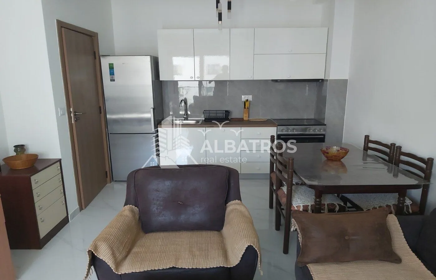 Rent, one bedroom apartment, 47m², Šušanj, Bar
