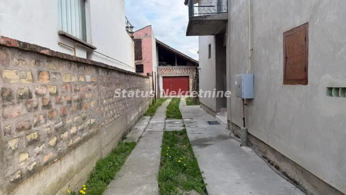 Prodaja, kuća, 100m², Futog, Novi Sad Sve Podlokacije