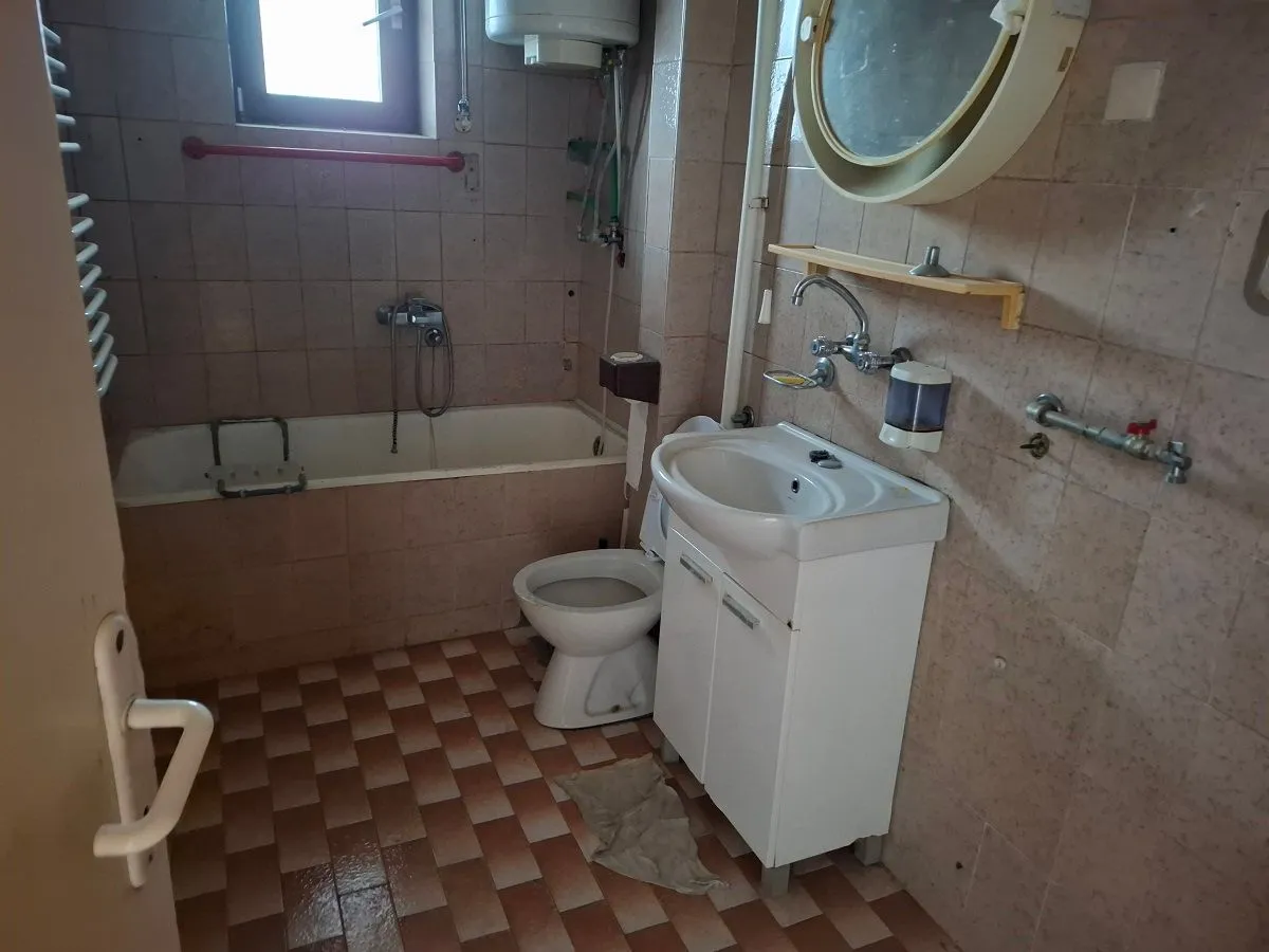 Prodaja, četvorosoban stan, 123m², Žarkovo, Beograd