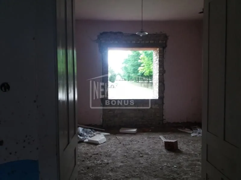Prodaja, kuća, 410m², Donji Tavankut, Subotica