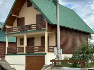 Prodaja, kuća, 200m², Motički gaj, Žabljak - image 1