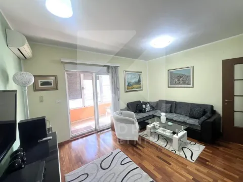 Rent, two bedroom apartment, 75m², City Kvart, Podgorica - image 3