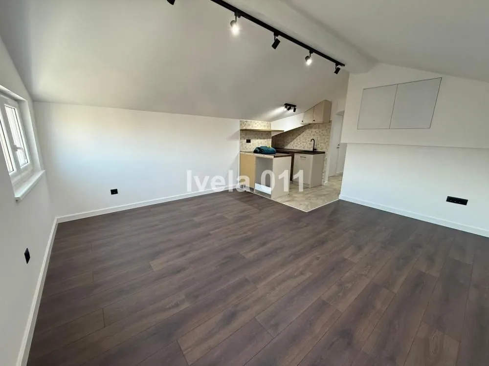 Prodaja, stan, 28m², Karaburma, Palilula Sve Podlokacije