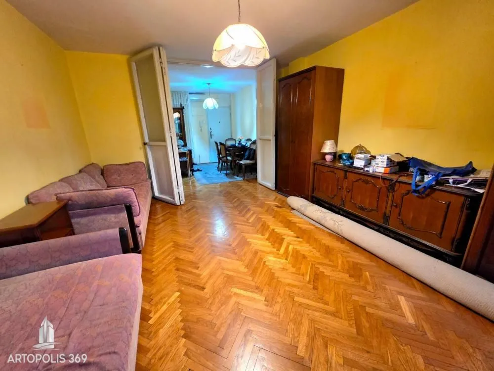 Prodaja, dvosoban stan, 60m², Novi Beograd Blok 1 Fontana, Novi Beograd Sve Podlokacije