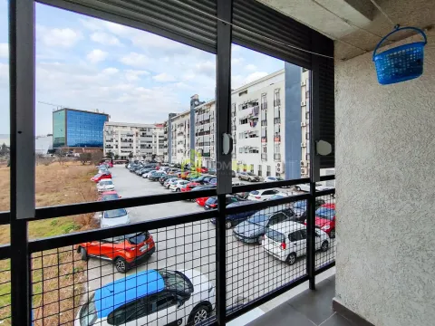 Izdavanje, dvosoban stan, 60m², Kod Big Fashion-a, Podgorica - image 8