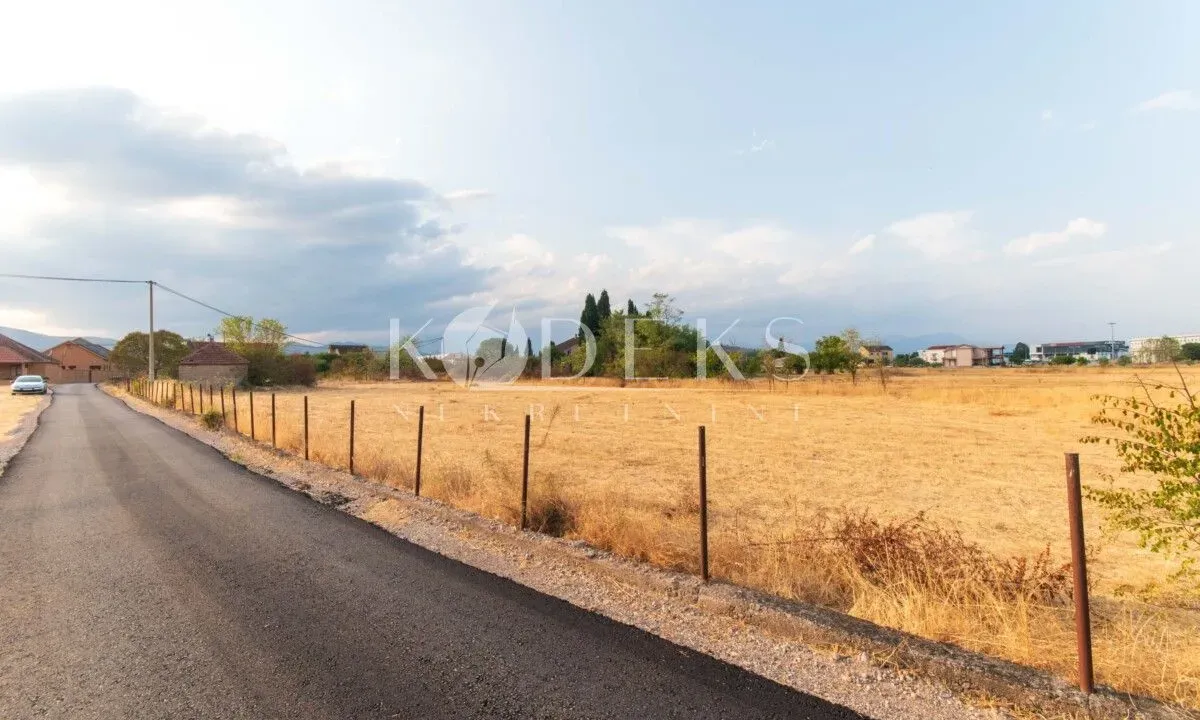 Sale, land lot, 5416m², Podgorica, Crna Gora