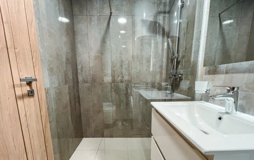 Izdavanje, jednosoban stan, 52m², Master Kvart, Podgorica