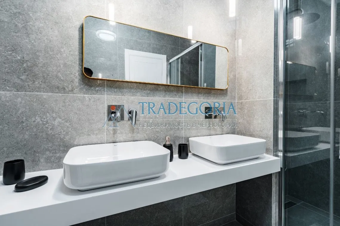 Prodaja, kuća, 220m², Reževići, Budva