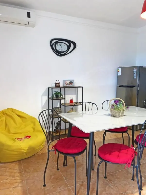 Prodaja, kuća, 92m², Sutomore, Bar