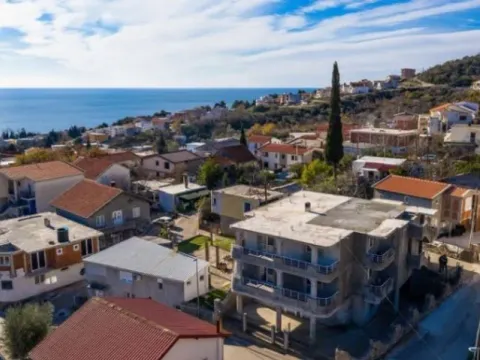 Prodaja, kuća, 420m², Šušanj, Bar - image 1