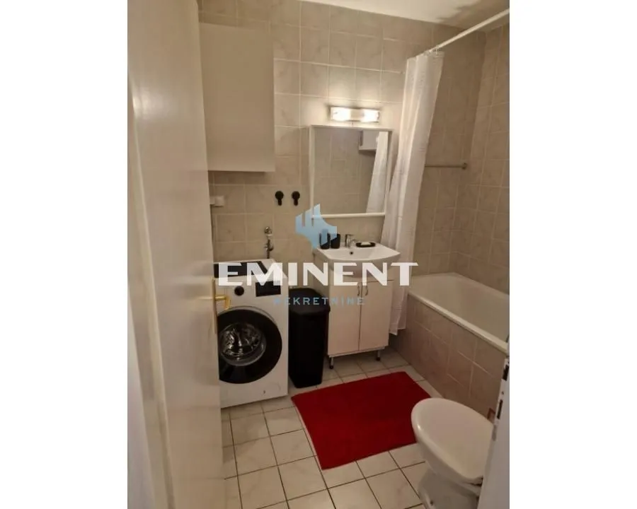 Rent, two bedroom apartment, 47m², Crveni Krst, Beograd