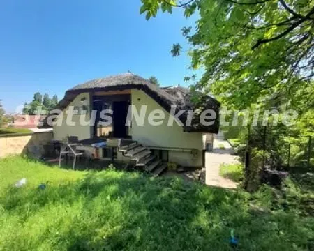Sale, house, 250m², Sremski Karlovci, Novi Sad