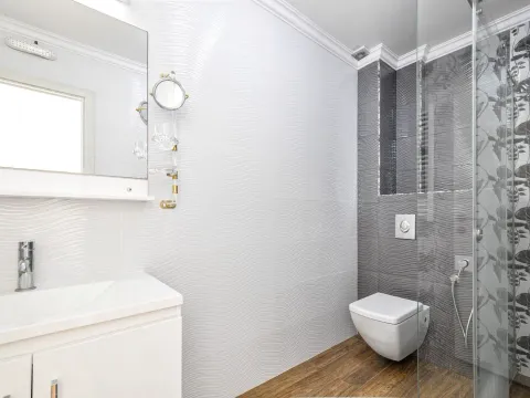 Prodaja, dvosoban stan, 115m², Bečići, Budva - image 18