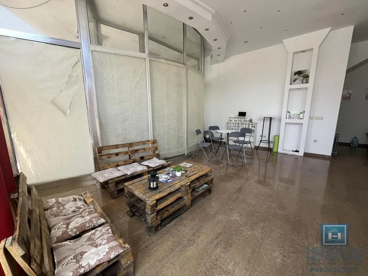 Sale, office space, 46m², Centar, Jagodina