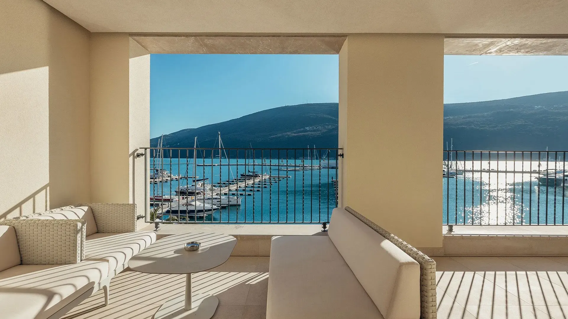 Prodaja, dvosoban stan, 120m², Portonovi, Herceg Novi