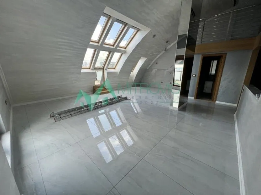 Prodaja, četvorosoban stan, 114m², Telep, Novi Sad Sve Podlokacije